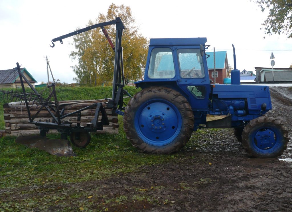 Права на трактор в Алтае Республике